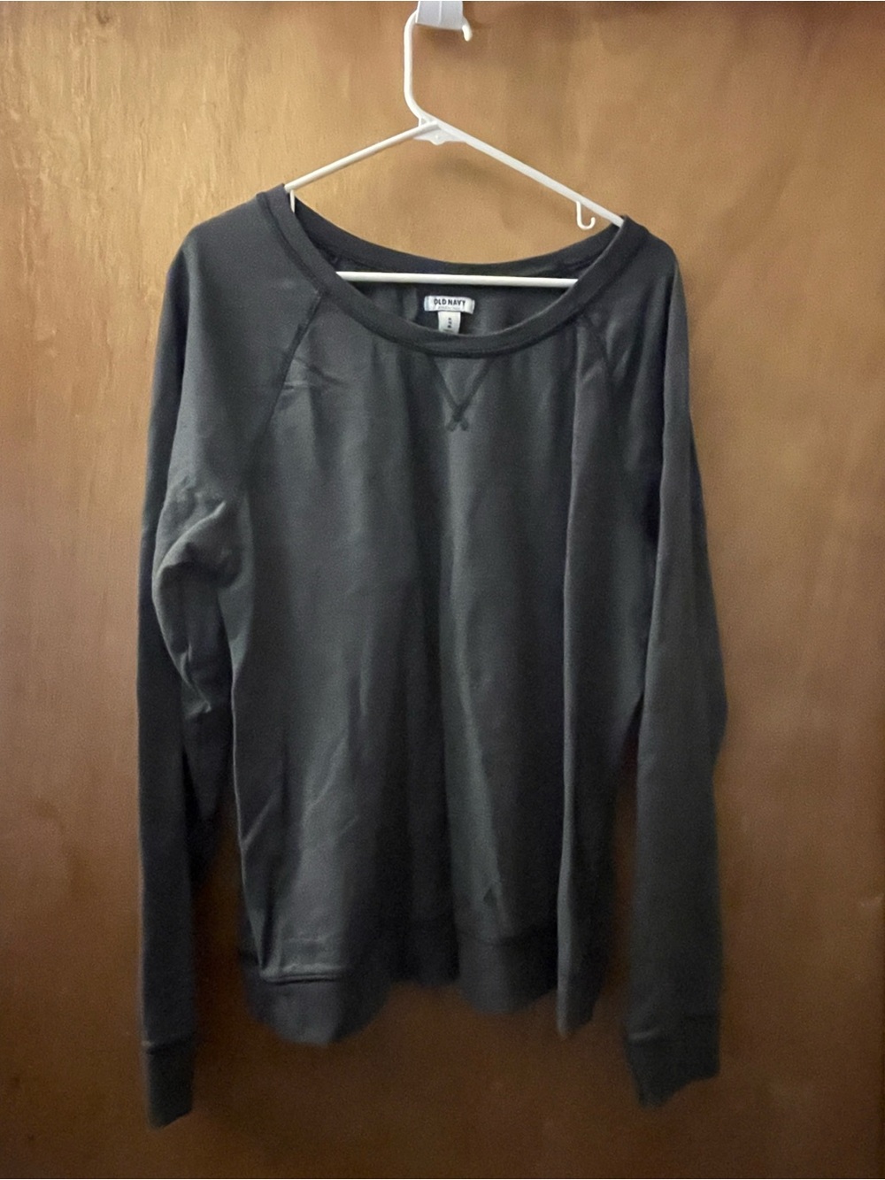 Old Navy Black Crewneck Pullover Sweater